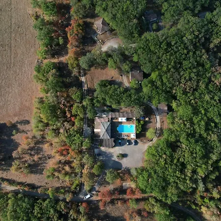 Le Clos Des Dryades D Bed and Breakfast