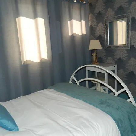 le clos des dryades f Bed and breakfast 3*