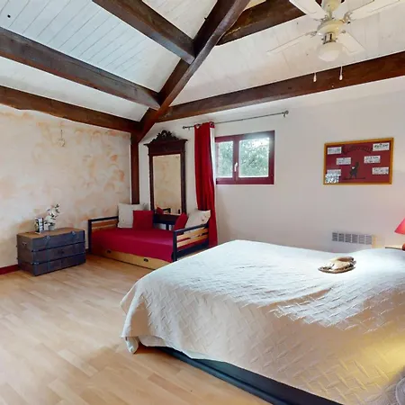 le clos des dryades f Bed and breakfast 3*